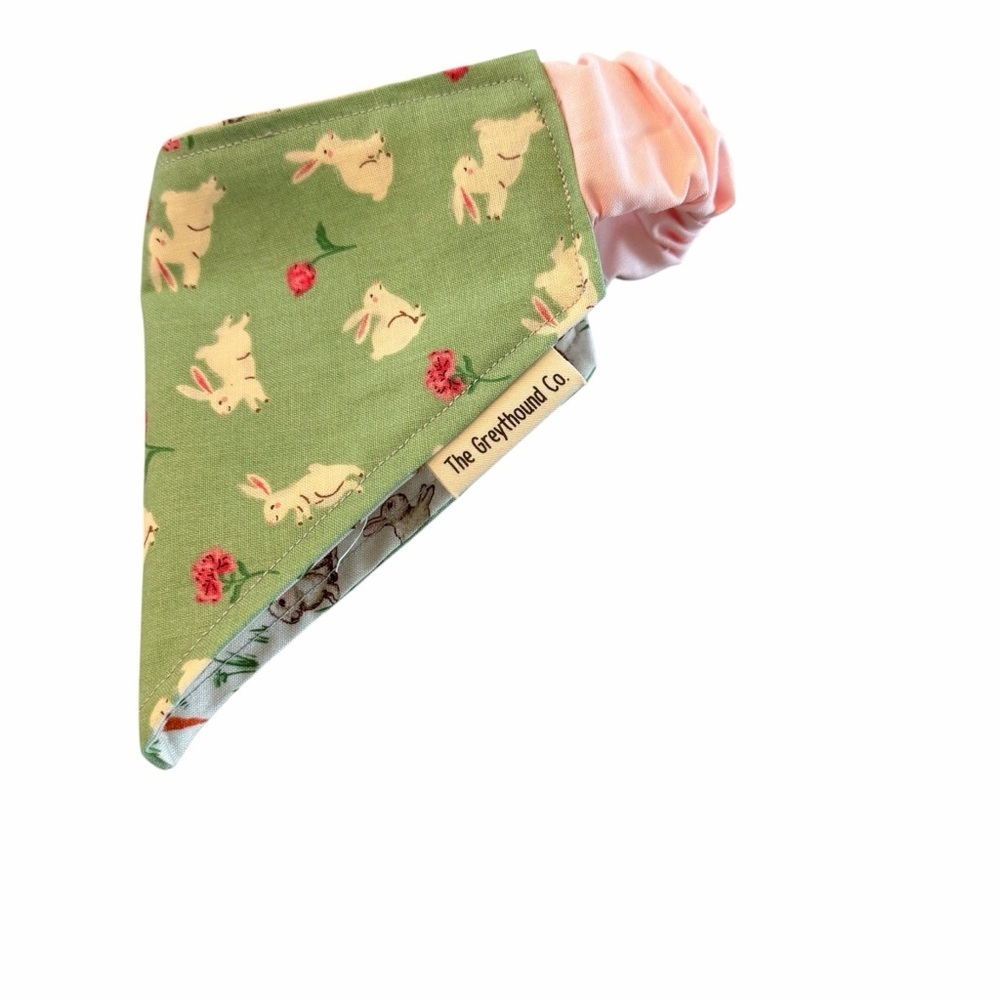 Reversible Scrunchie Dog Bunny Print Green Bandana Headband. Size small.